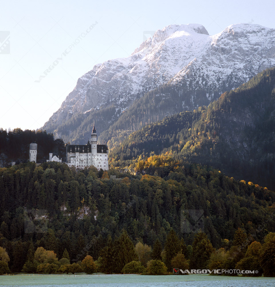 Neuschwanstein castle near to German city Füssen by Vargovic photo